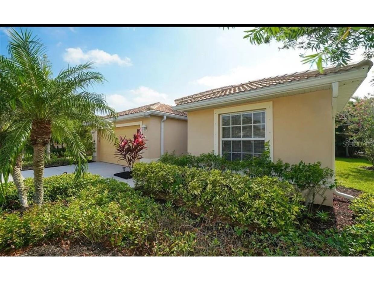 8950 Stone Harbour Loop Bradenton FL 34212 A4651875 image4