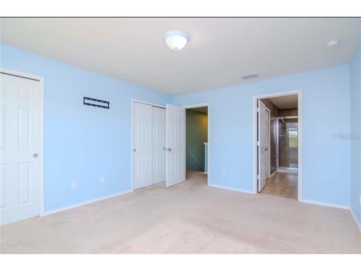 8951 Turnstone Haven Place Tampa FL 33619 TB8463886 image10