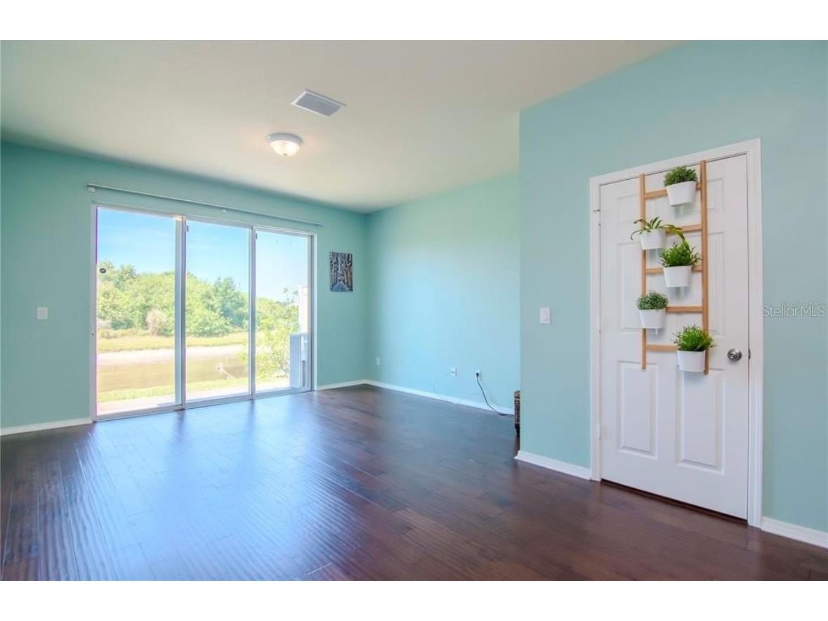 8951 Turnstone Haven Place Tampa FL 33619 TB8463886 image5