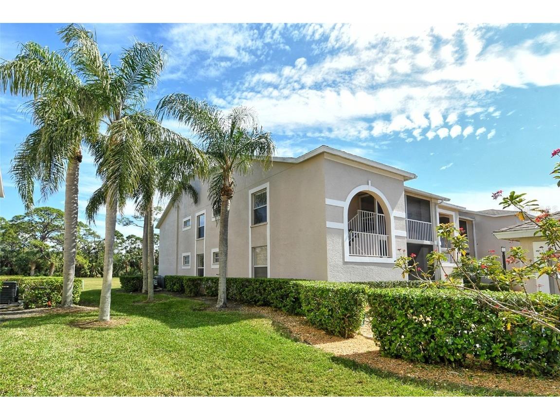 8951 Veranda Way #621 Sarasota FL 34238 A4643045 image1