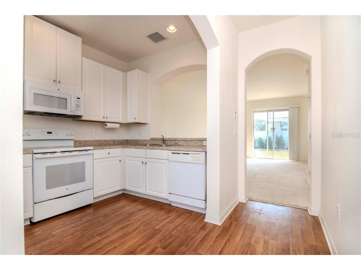 8951 Walnut Gable Court Riverview FL 33578 TB8457864 image3