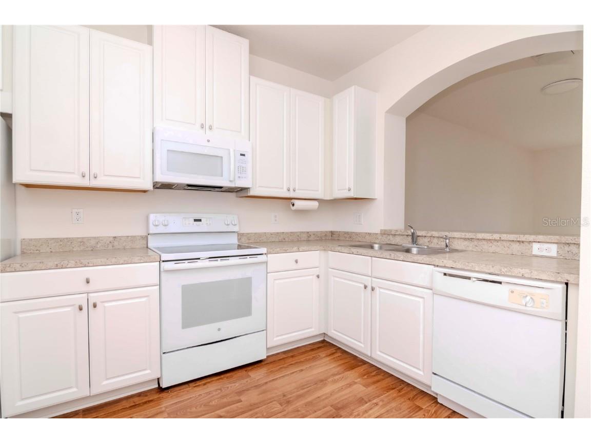 8951 Walnut Gable Court Riverview FL 33578 TB8457864 image4