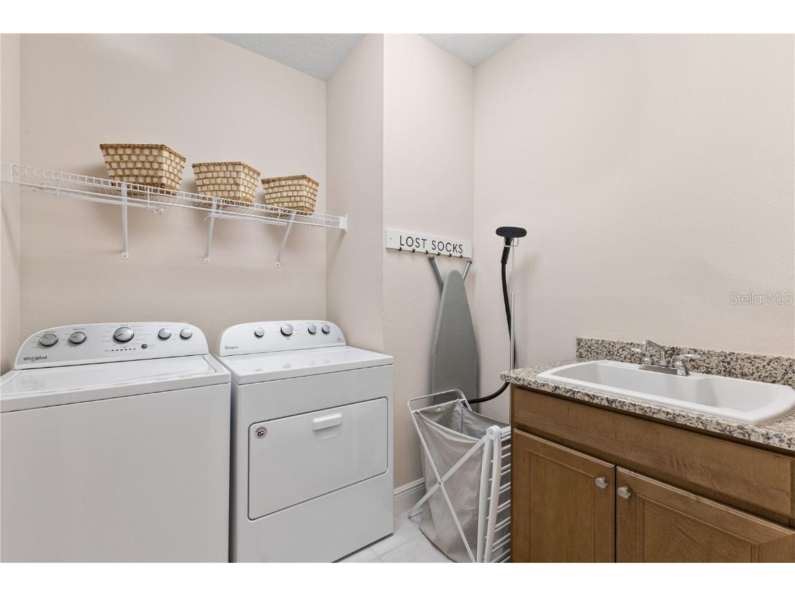 8955 Lakeshore Pointe Drive Winter Garden FL 34787 O6337042 image38