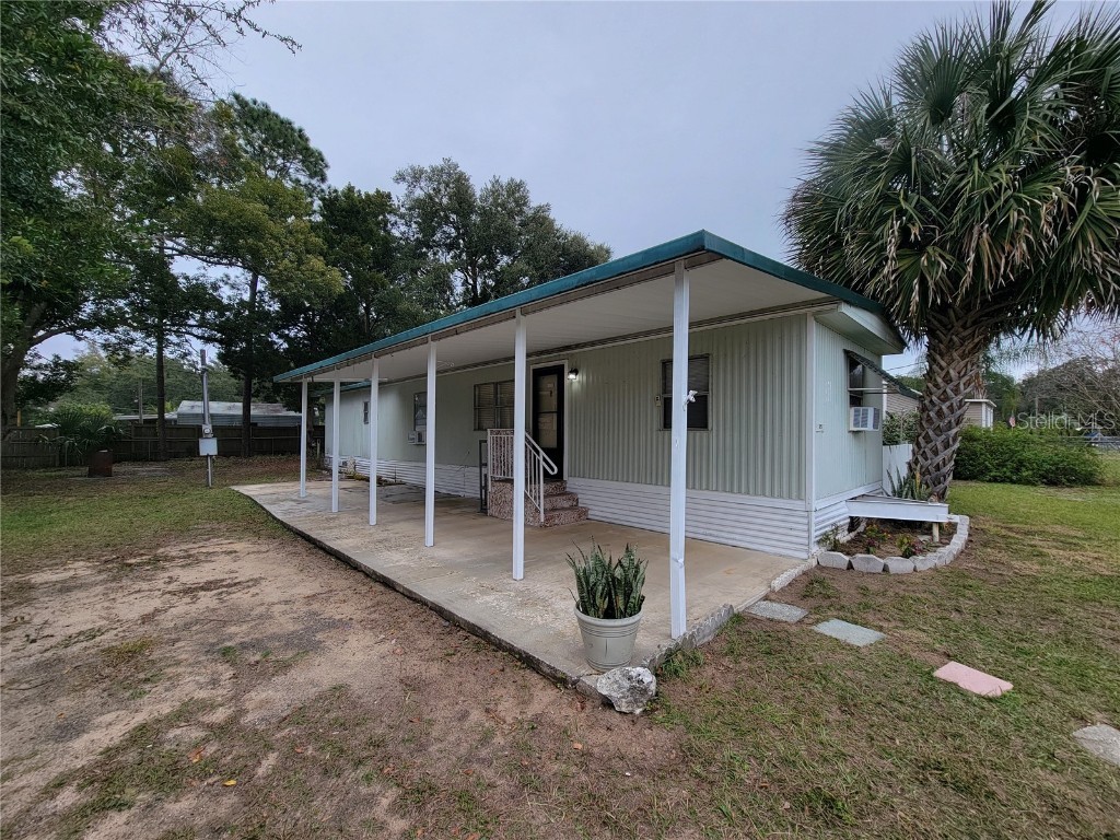 8957 SE 144th Street Summerfield FL 34491 OM670980 image1