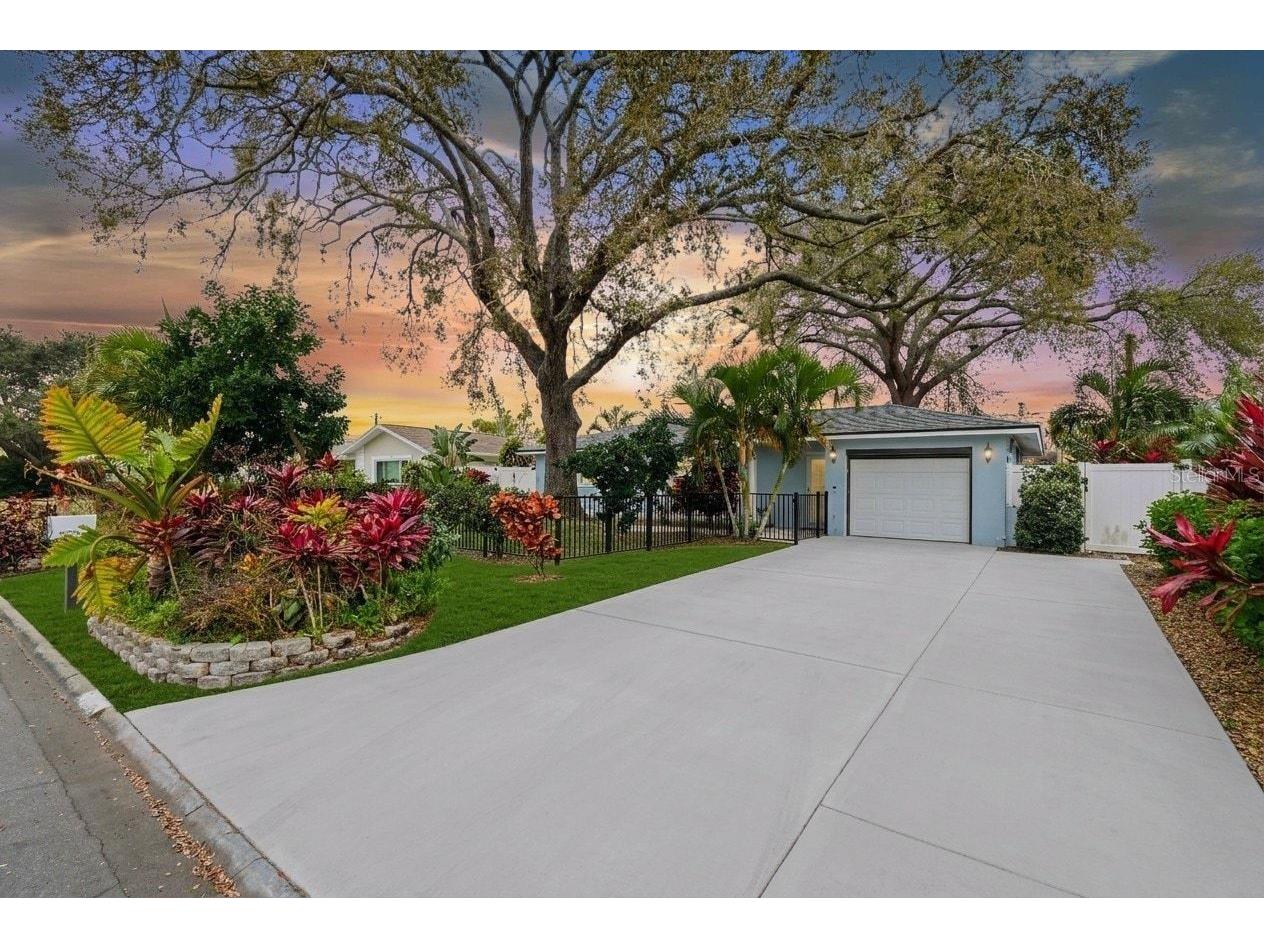 8958 110th Street Seminole FL 33772 TB8481538 image1