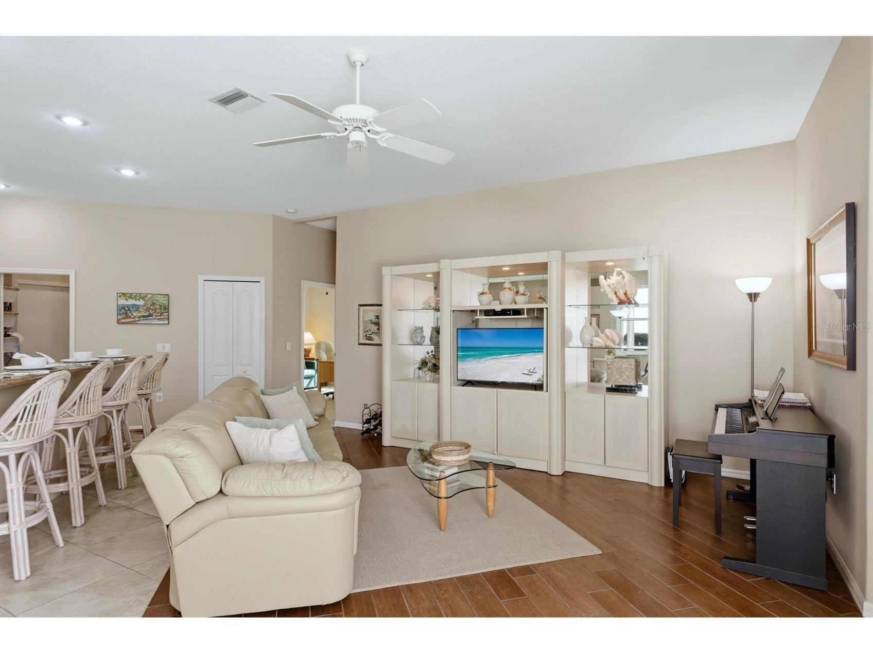 8958 Olde Hickory Avenue Sarasota FL 34238 A4683841 image16