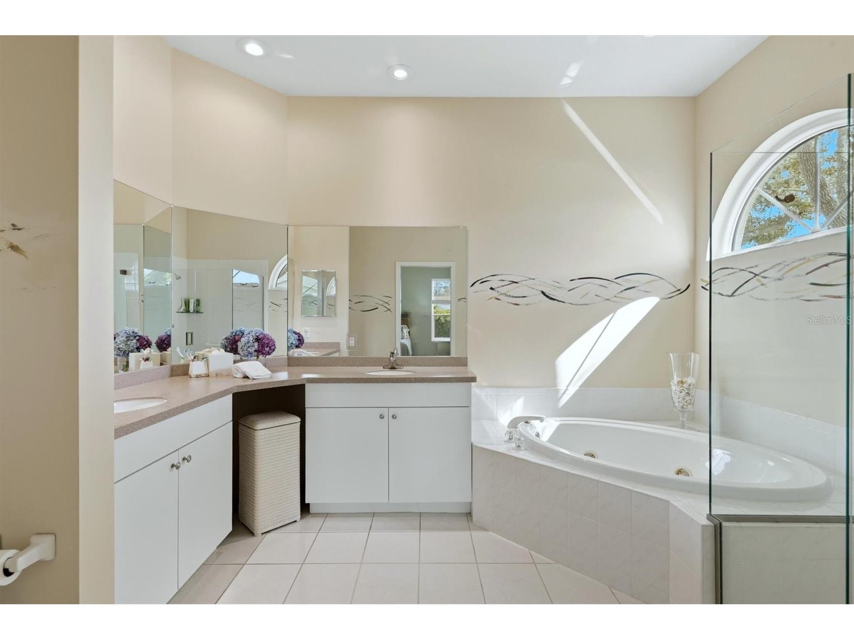 8958 Olde Hickory Avenue Sarasota FL 34238 A4683841 image25