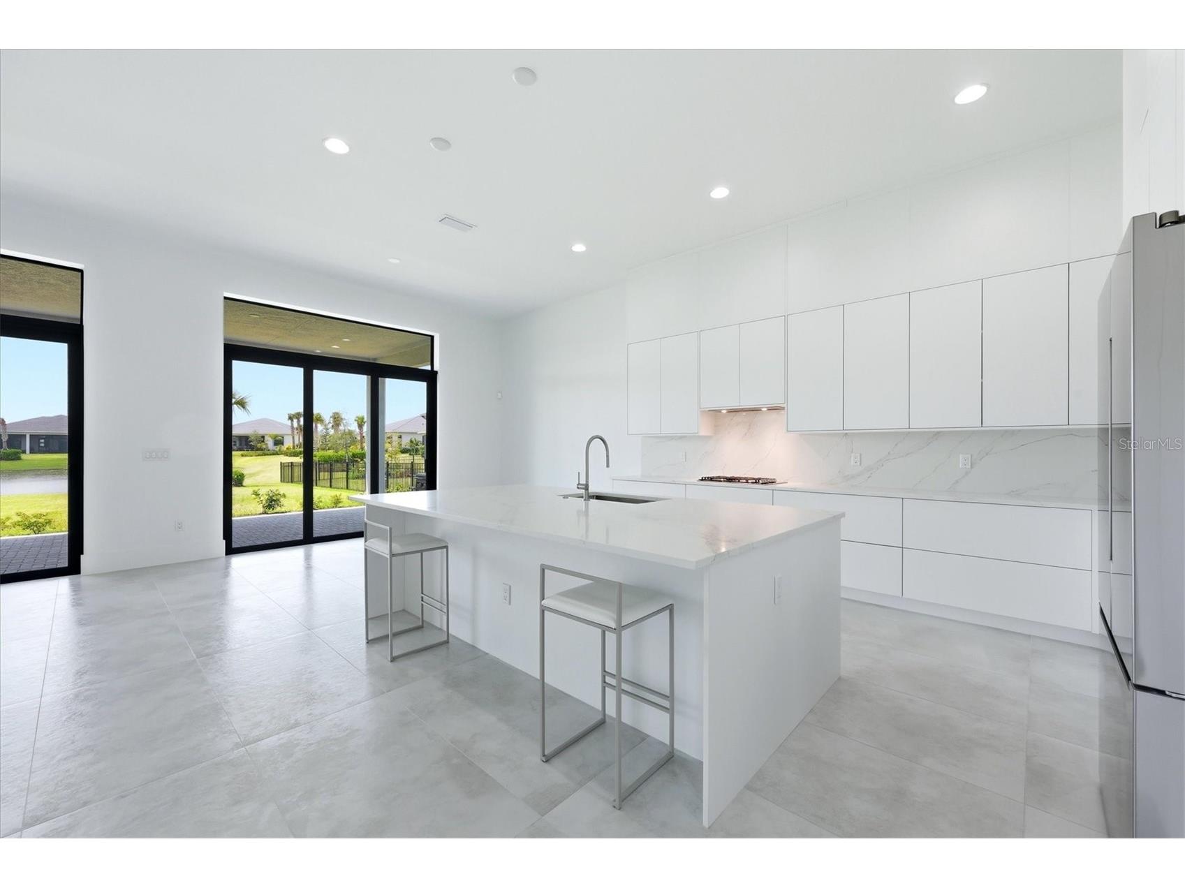 8959 Baroque Terrace Sarasota FL 34240 A4691618 image14