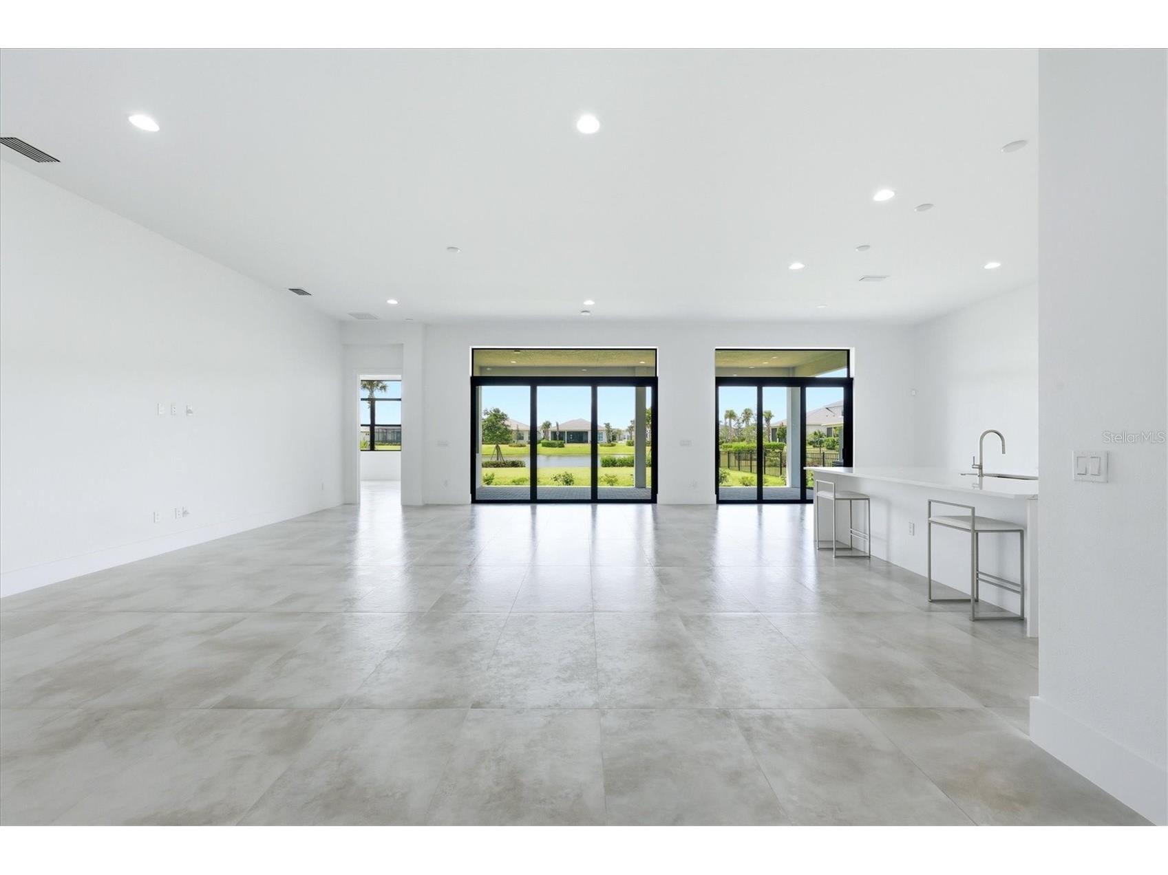 8959 Baroque Terrace Sarasota FL 34240 A4691618 image15