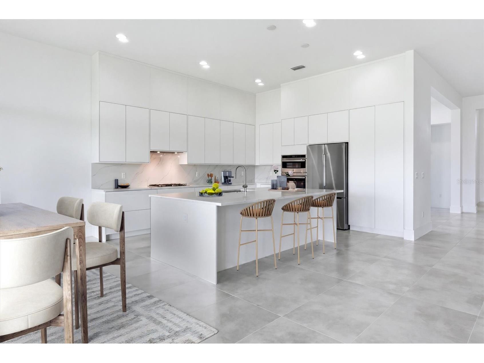 8959 Baroque Terrace Sarasota FL 34240 A4691618 image16