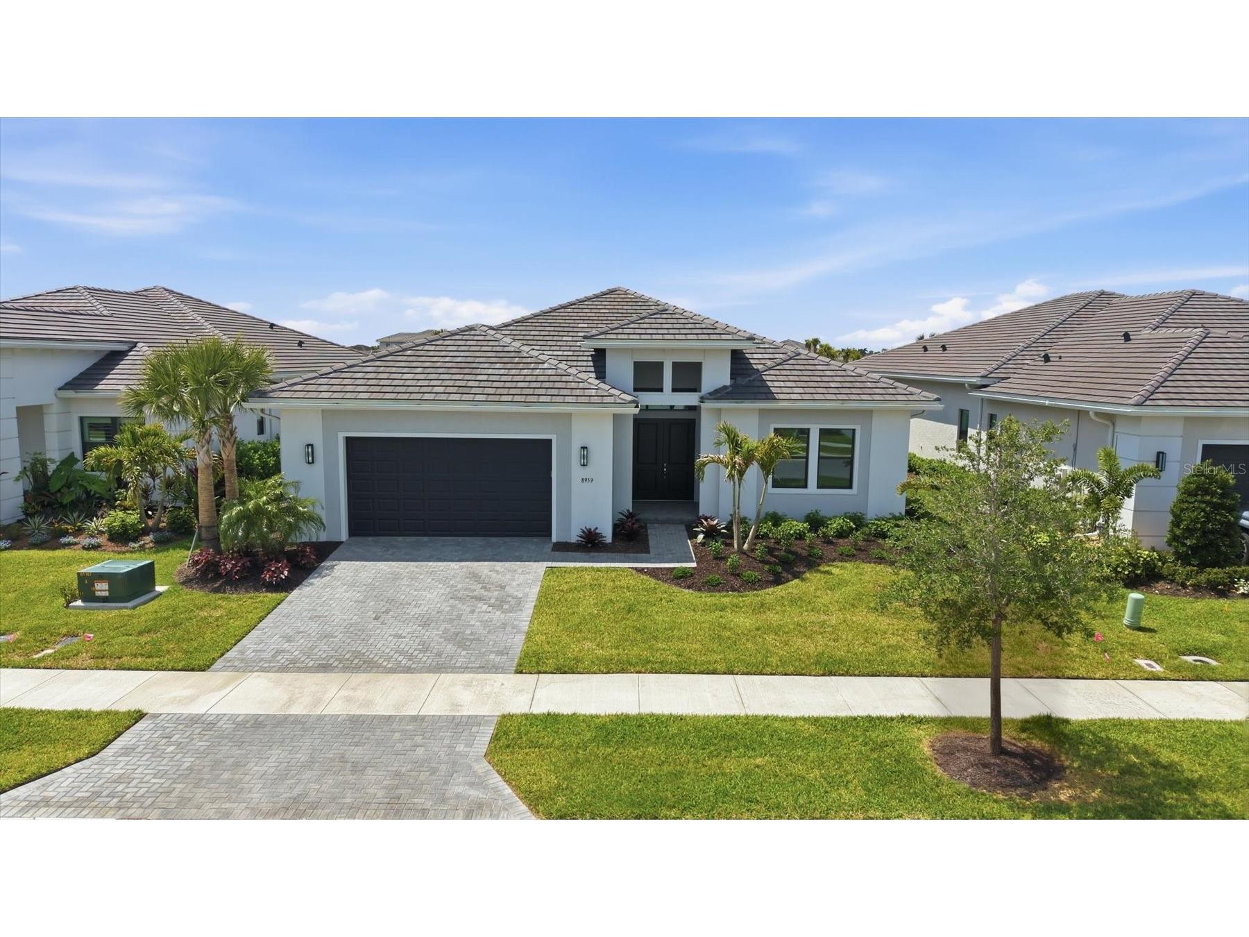 8959 Baroque Terrace Sarasota FL 34240 A4691618 image2