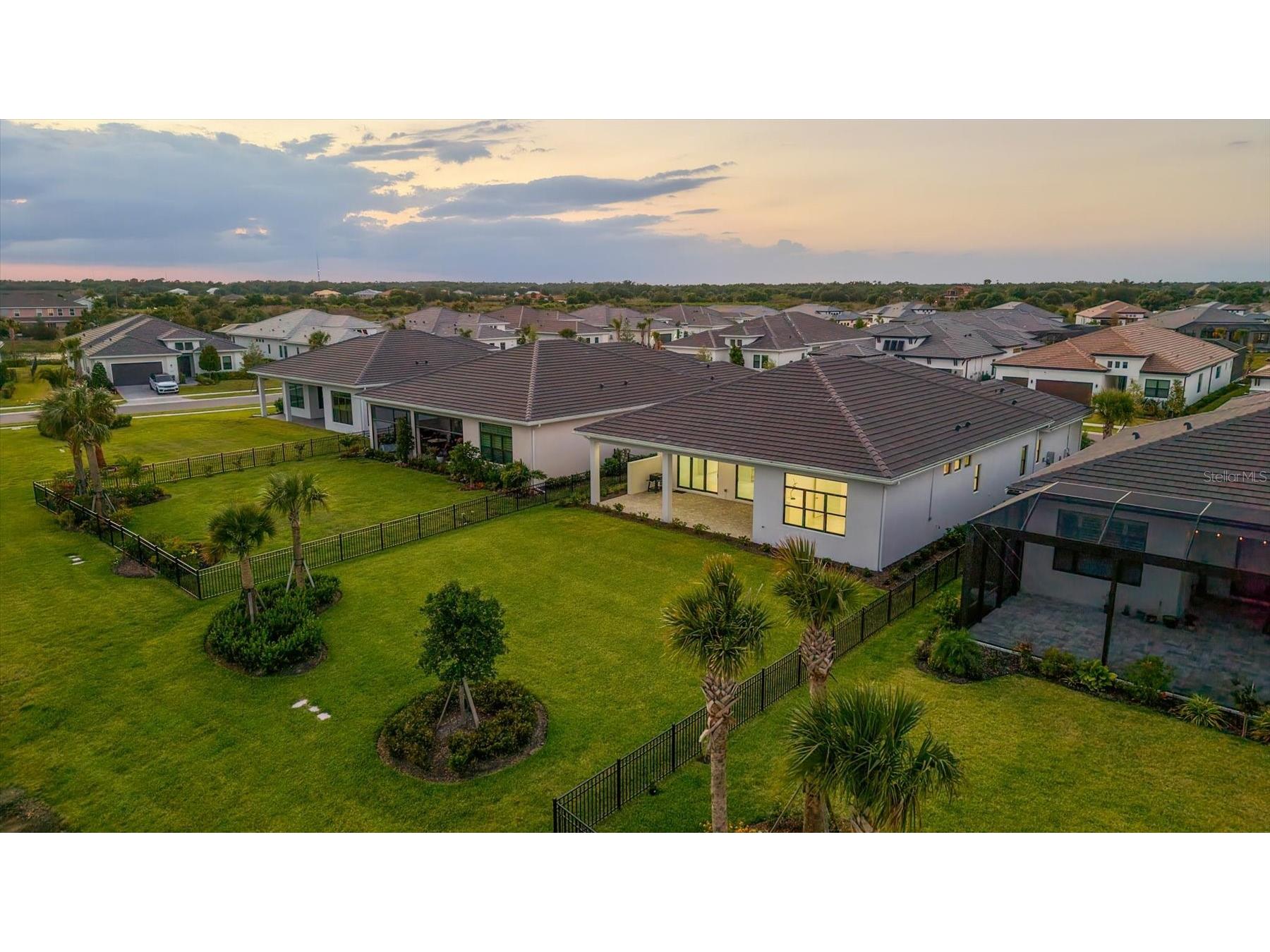 8959 Baroque Terrace Sarasota FL 34240 A4691618 image44