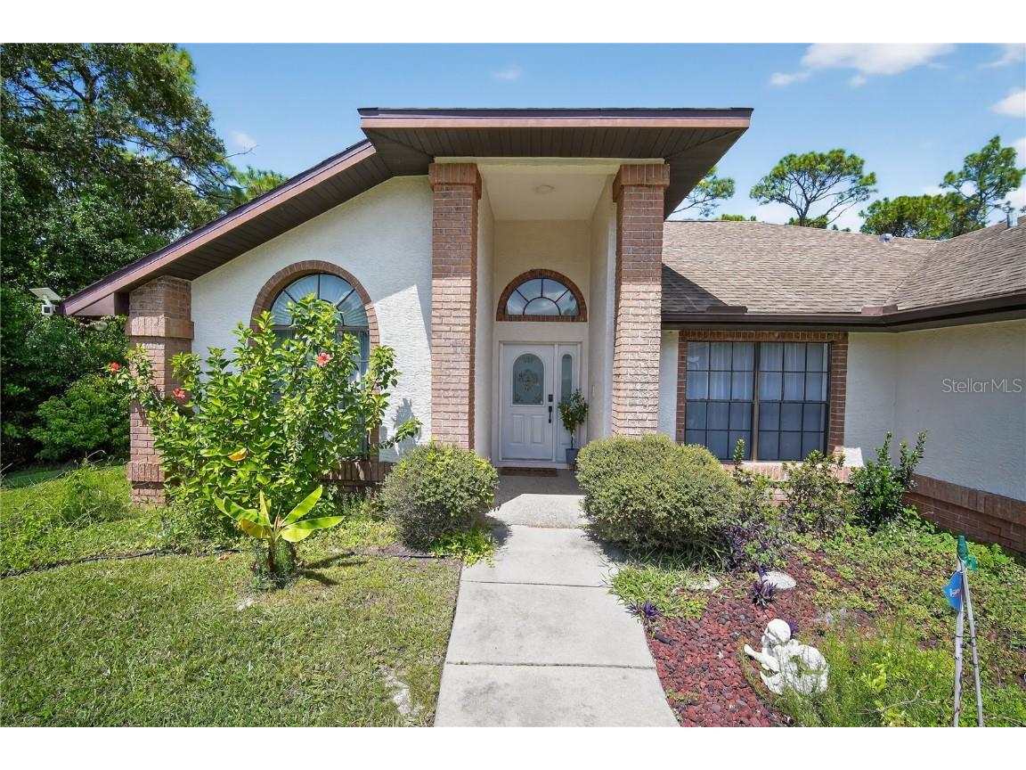 8959 Hernando Way Weeki Wachee FL 34613 TB8428228 image1
