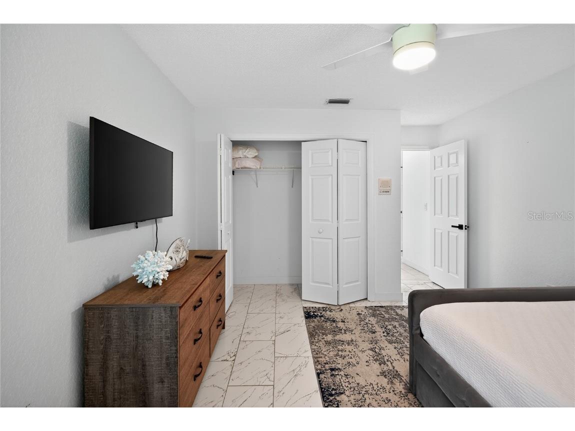 8959 Hernando Way Weeki Wachee FL 34613 TB8428228 image18