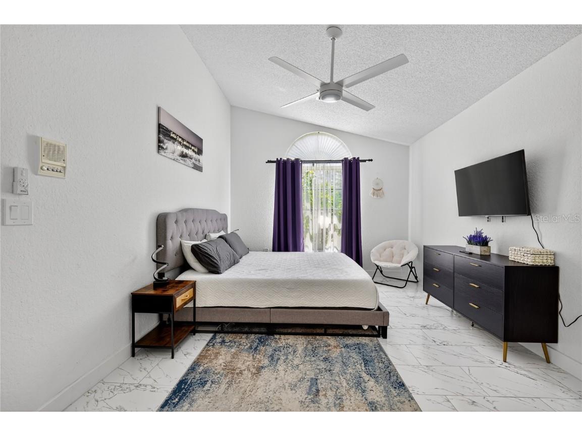 8959 Hernando Way Weeki Wachee FL 34613 TB8428228 image20