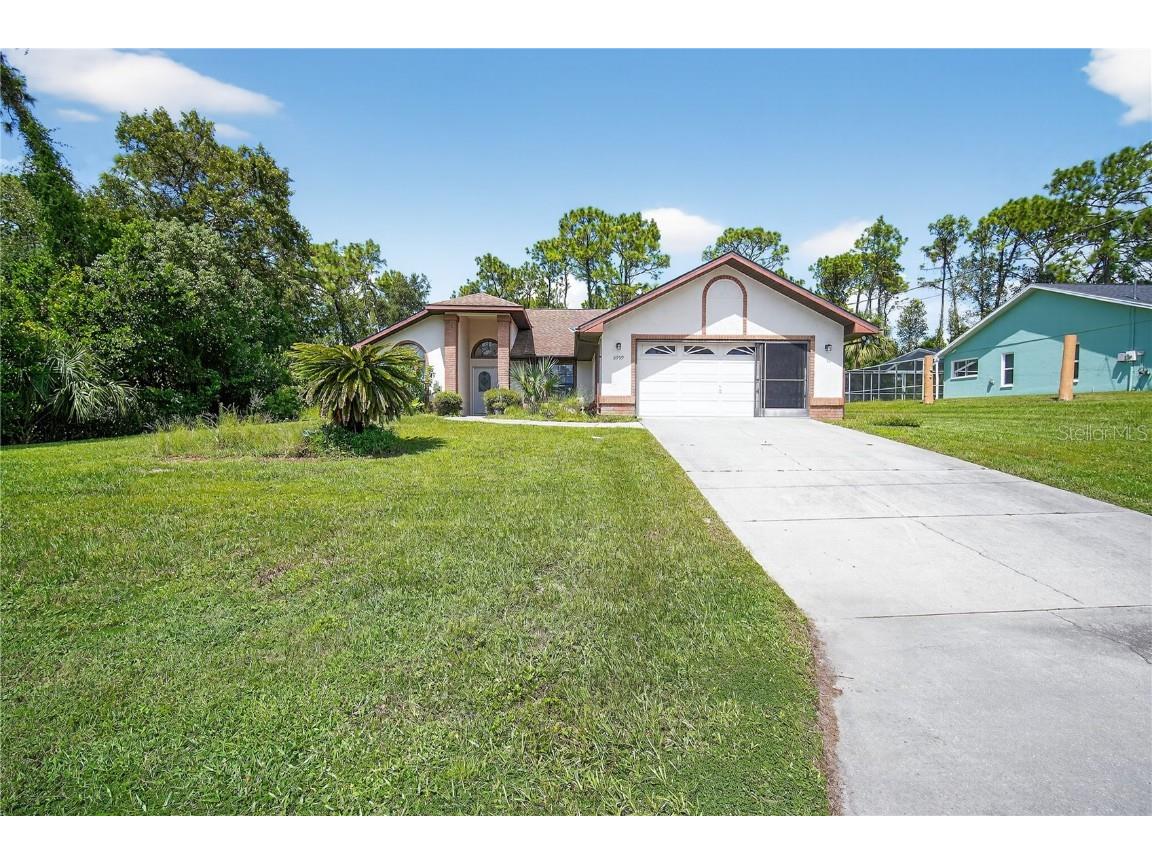 8959 Hernando Way Weeki Wachee FL 34613 TB8428228 image3