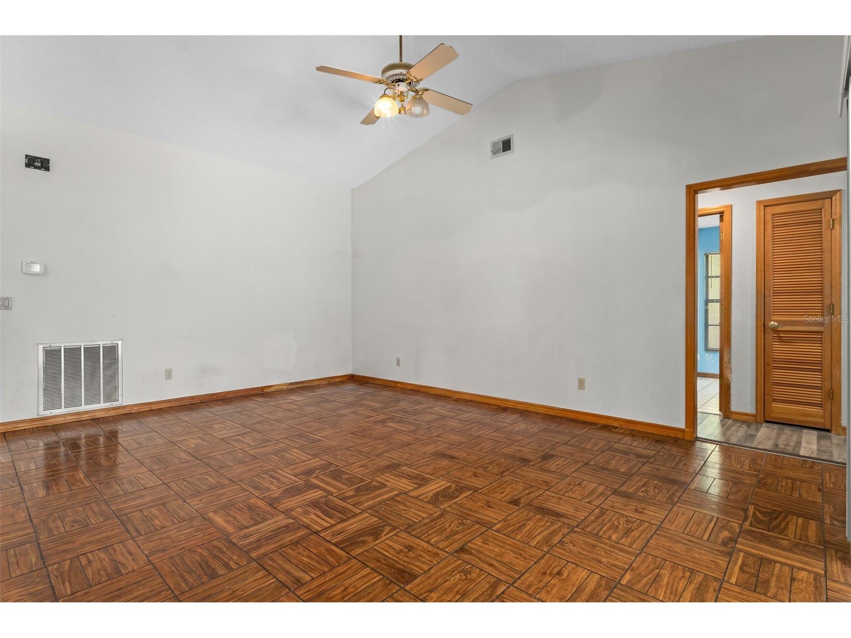 8959 Nakoma Way Weeki Wachee FL 34613 W7885423 image20