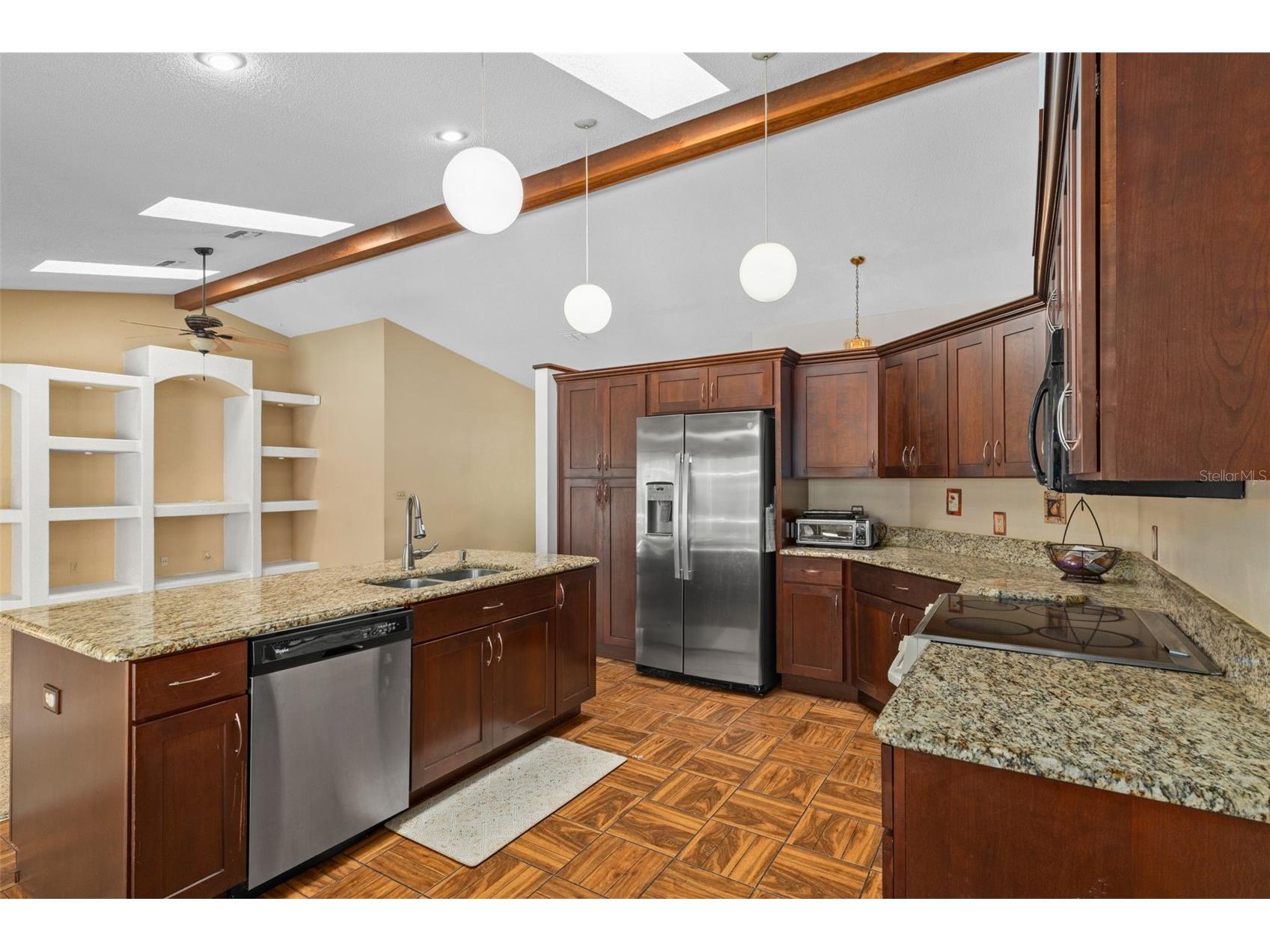 8959 Nakoma Way Weeki Wachee FL 34613 W7885423 image24