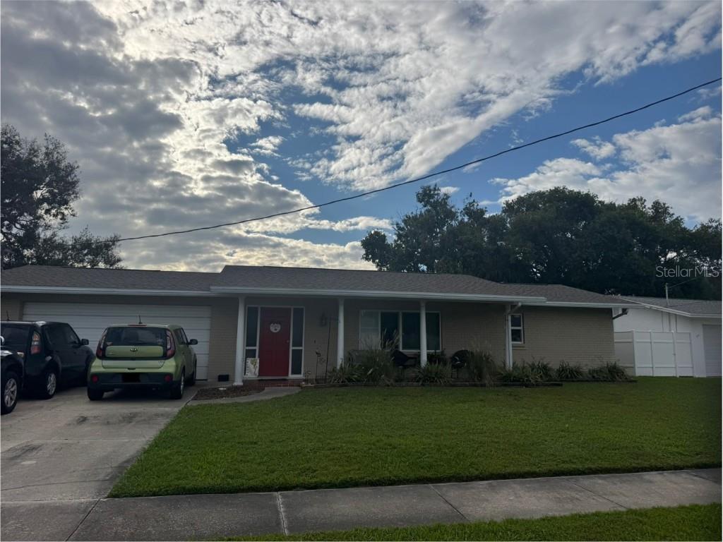 896 Imperial Drive Largo FL 33771 J993353 image1