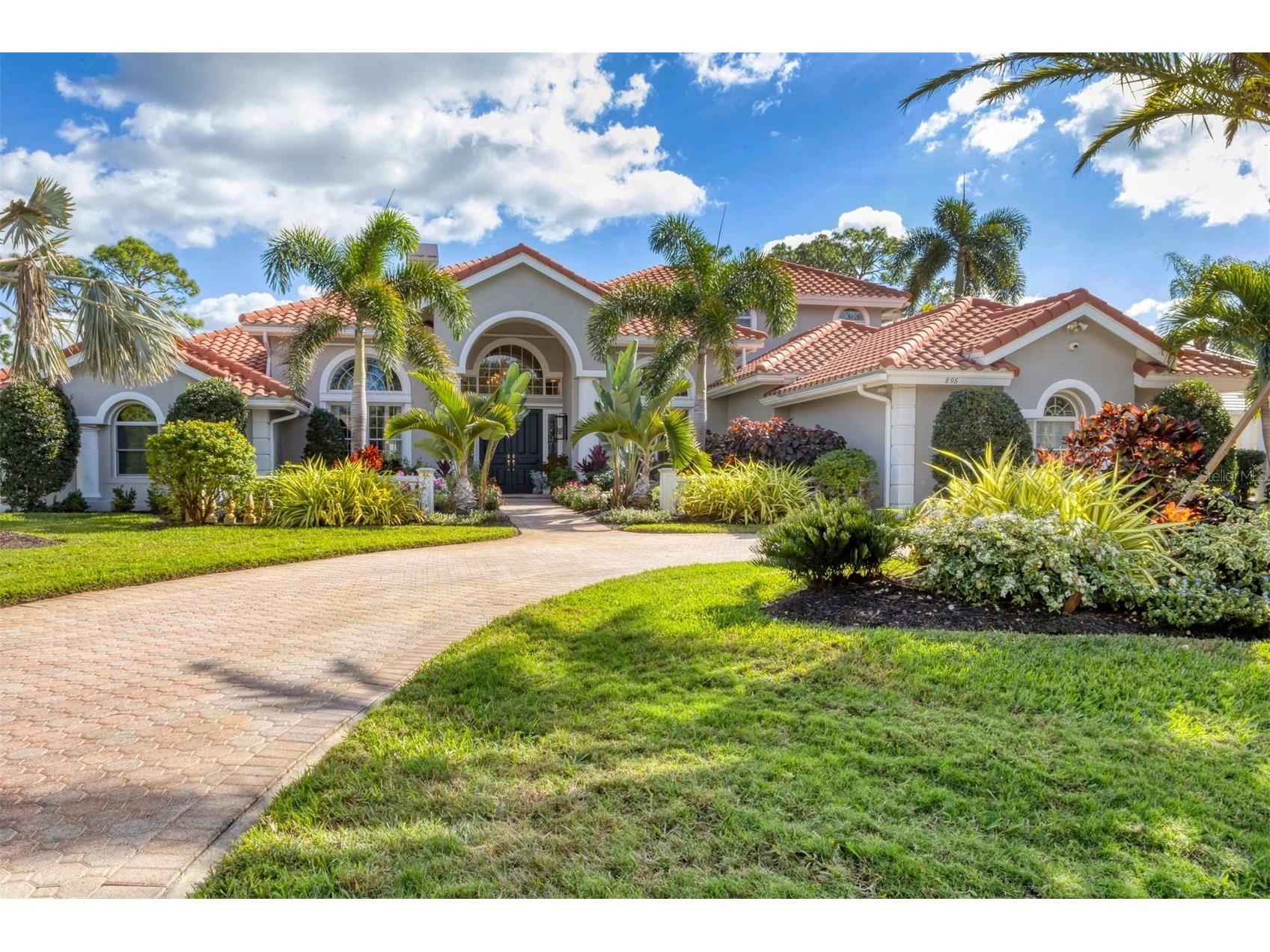 896 Macewen Drive Osprey FL 34229 A4679288 image1
