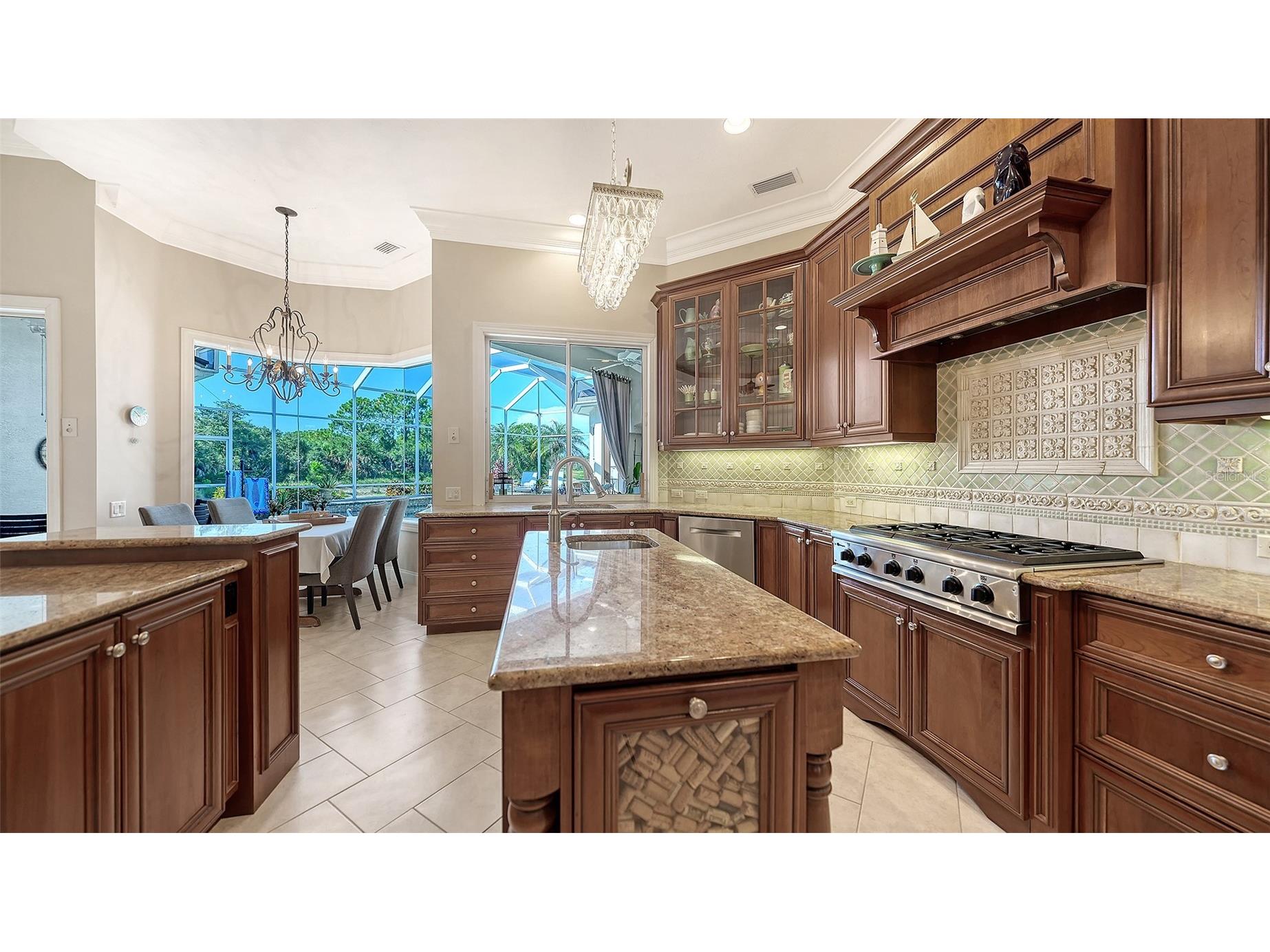 8960 Rocky Lake Court Sarasota FL 34238 A4698737 image21