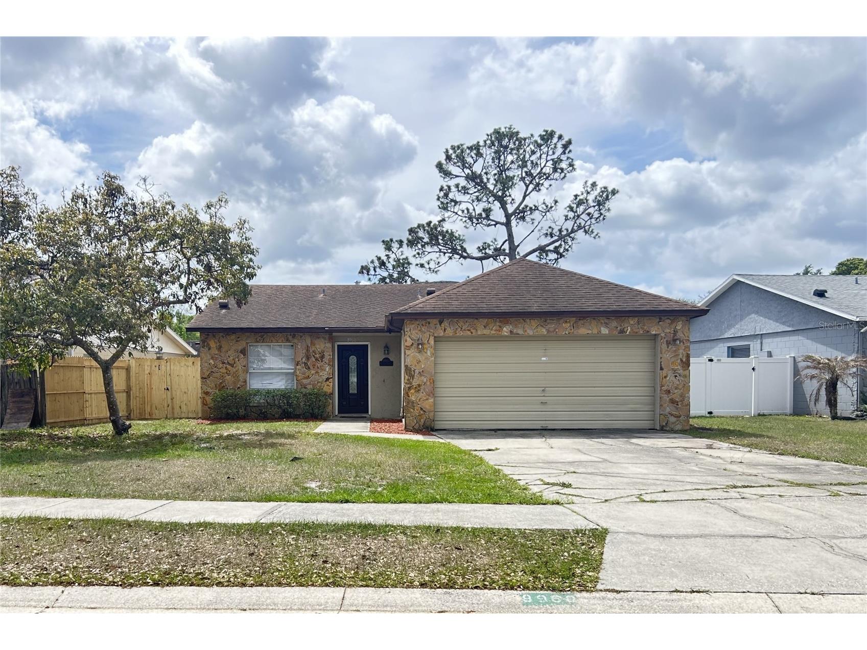 8960 Valencia Gardens Drive Orlando FL 32825 O6395576 image1