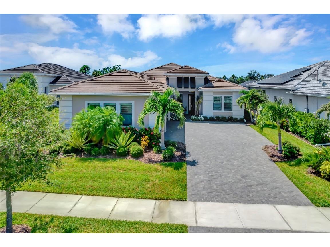 8961 Bernini Place Sarasota FL 34240 A4581363 image1