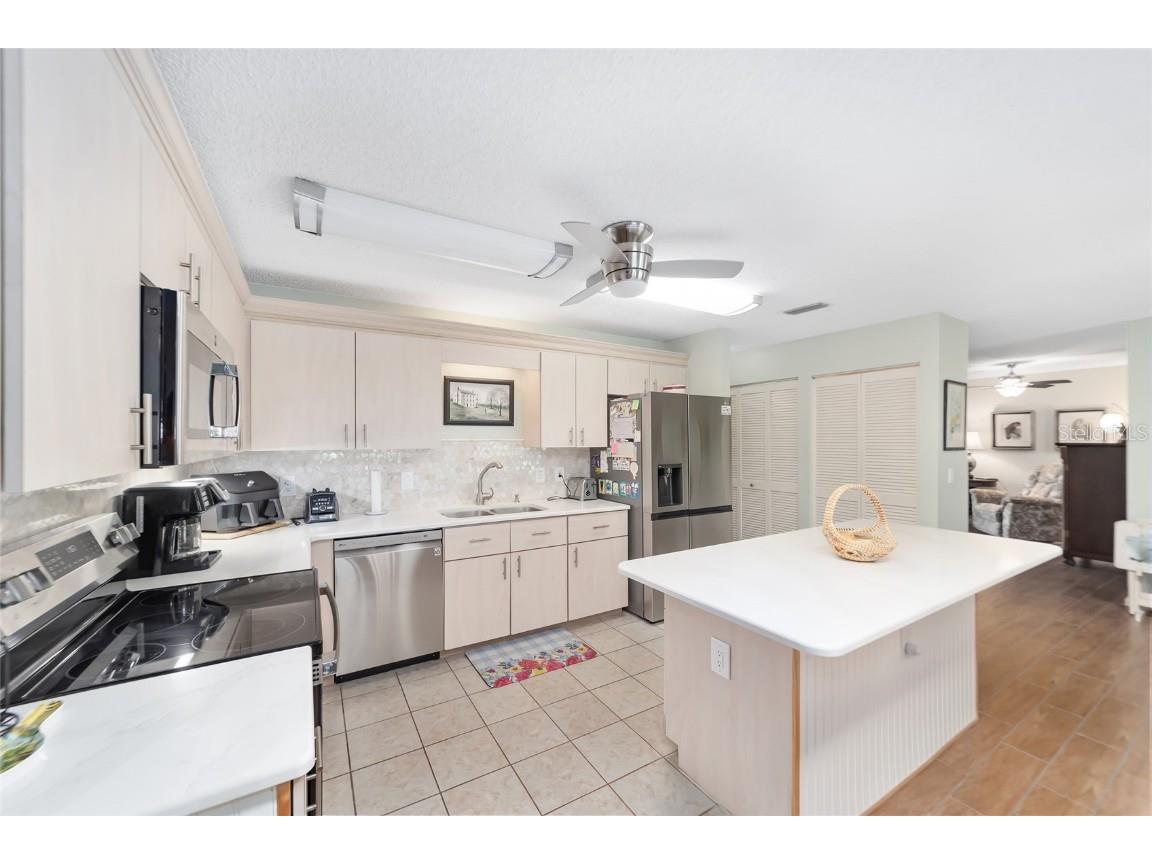 8961 SW 94th Lane #D Ocala FL 34481 OM685462 image16