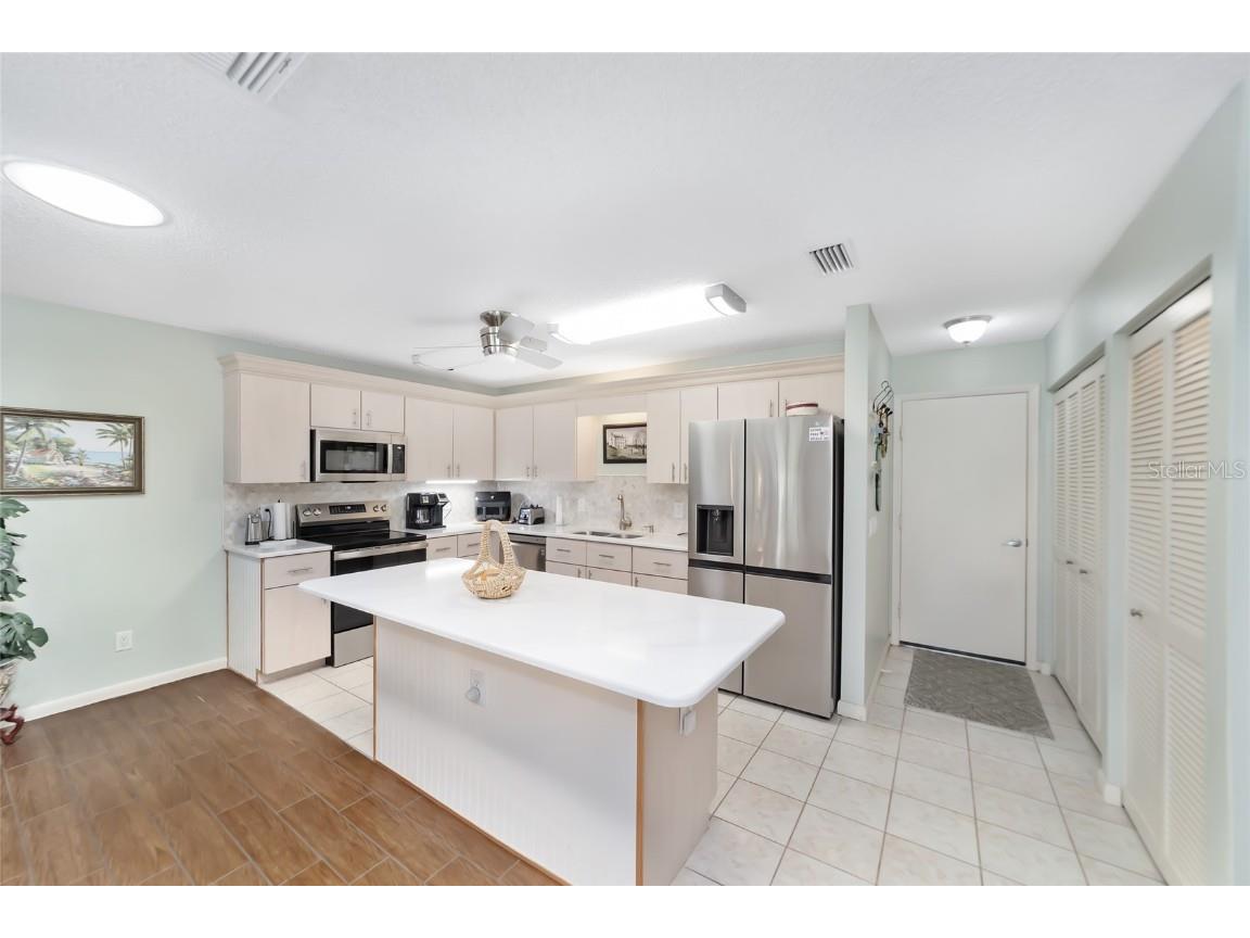 8961 SW 94th Lane #D Ocala FL 34481 OM685462 image17