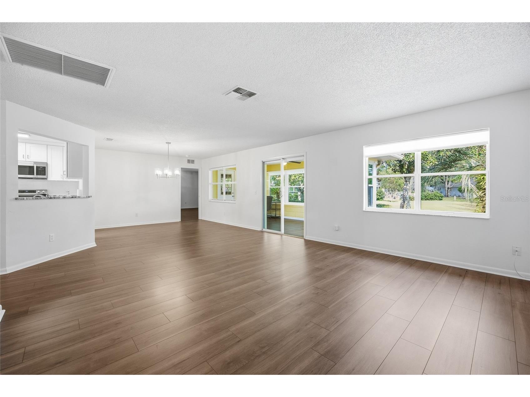 8961 SW 96th Lane #C Ocala FL 34481 OM717453 image7