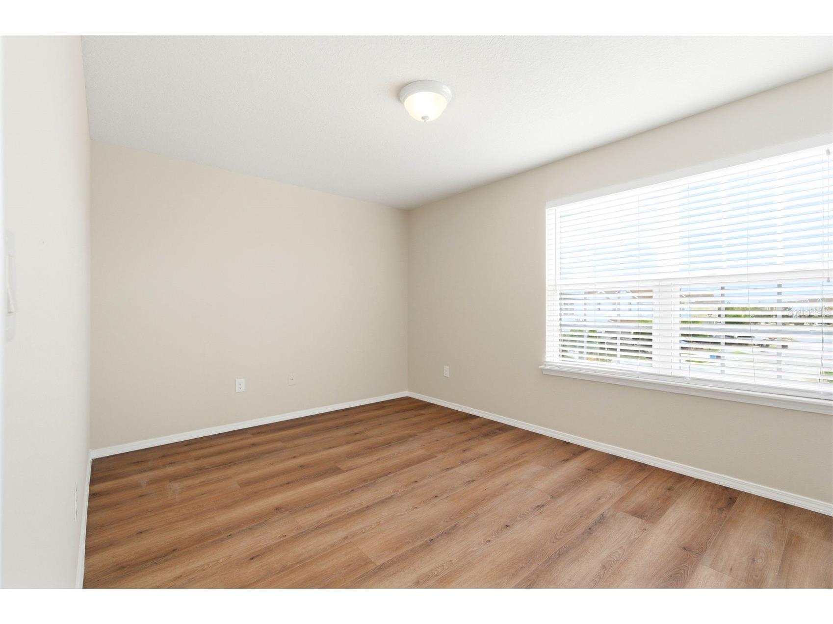 8961 Turnstone Haven Place Tampa FL 33619 TB8513591 image12