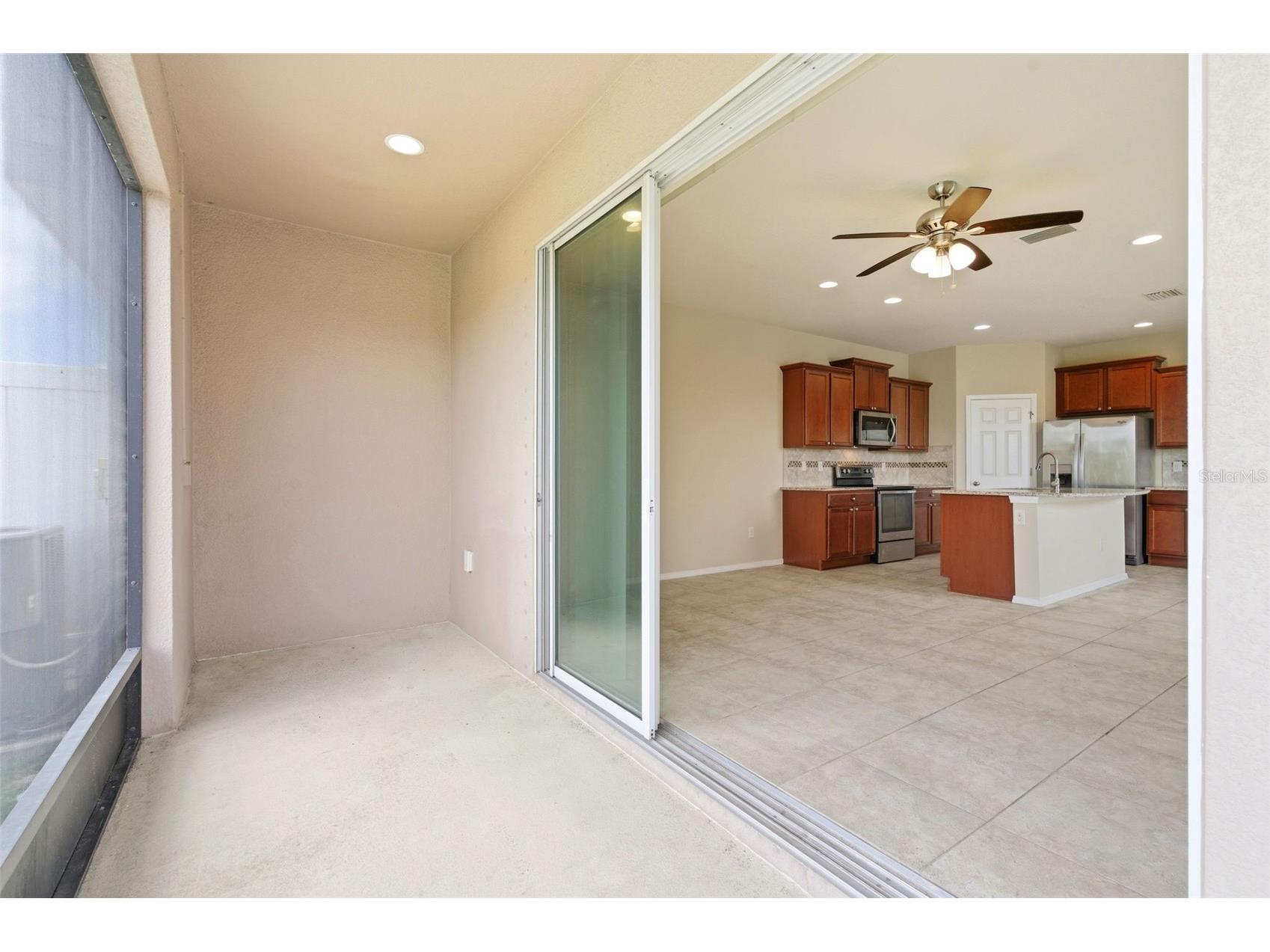 8961 Turnstone Haven Place Tampa FL 33619 TB8513591 image13