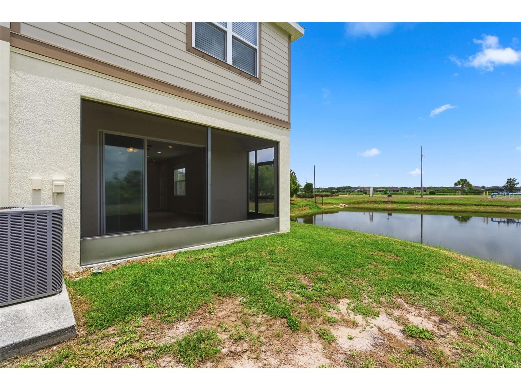 8961 Turnstone Haven Place Tampa FL 33619 TB8513591 image14