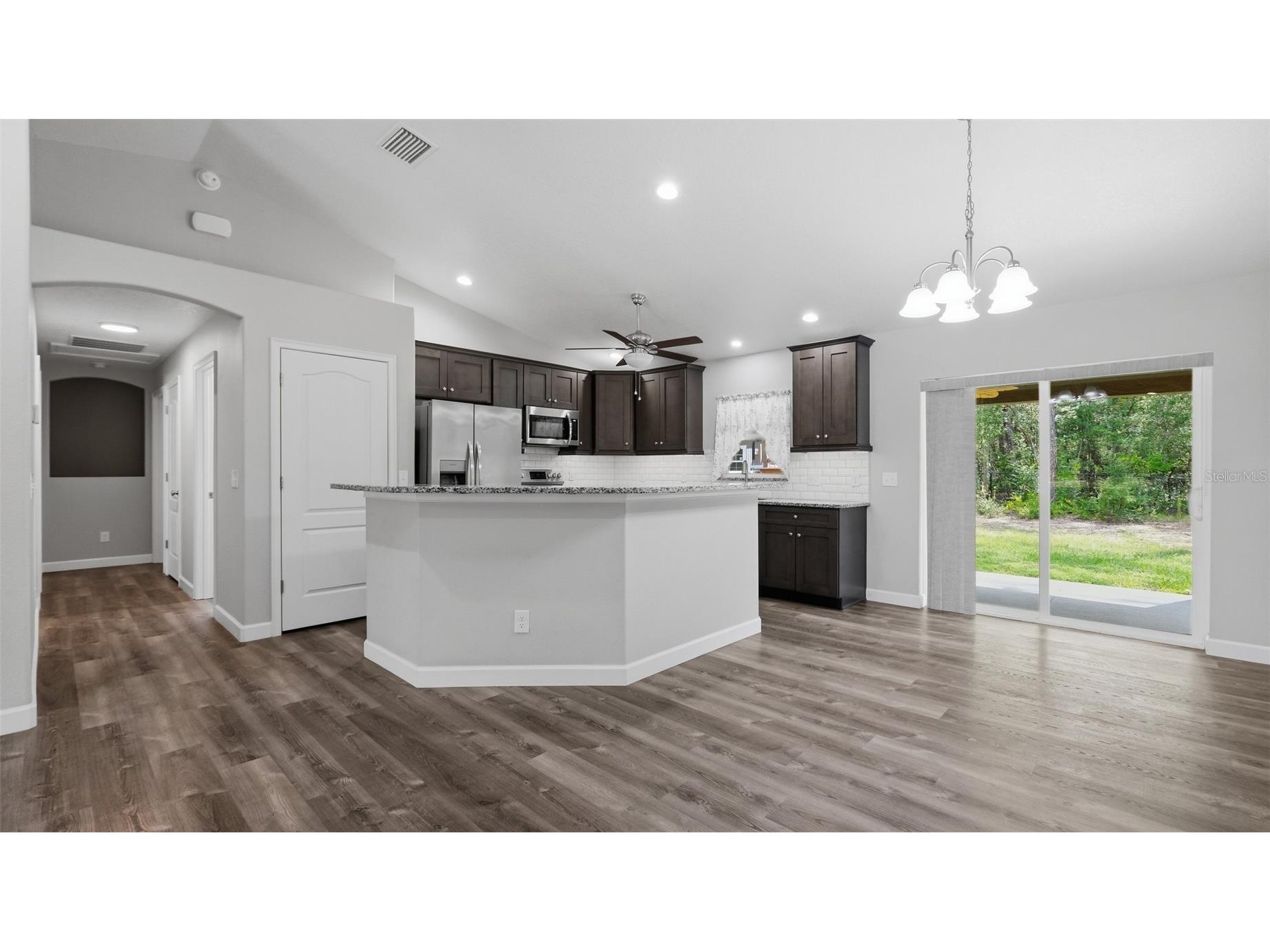 8962 N Stern Way Citrus Springs FL 34434 W7887295 image9