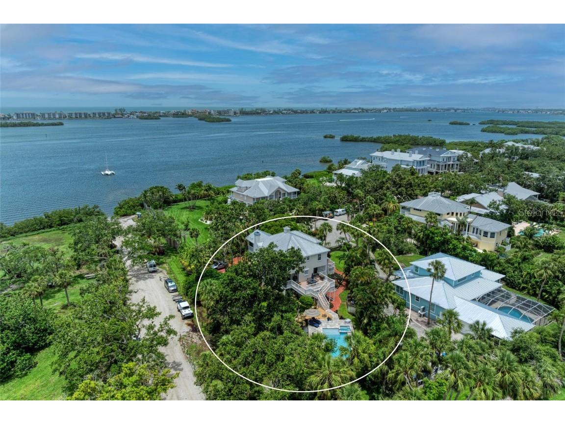 8963 Fishermens Bay Drive Sarasota FL 34231 A4654953 image12