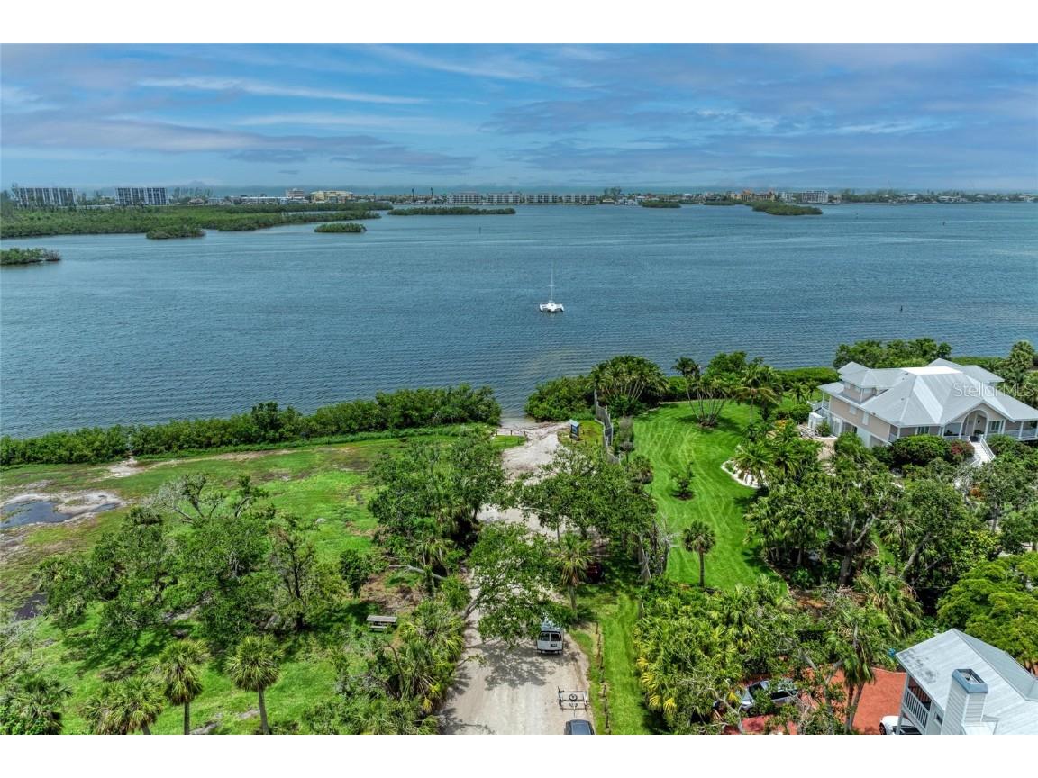 8963 Fishermens Bay Drive Sarasota FL 34231 A4654953 image25