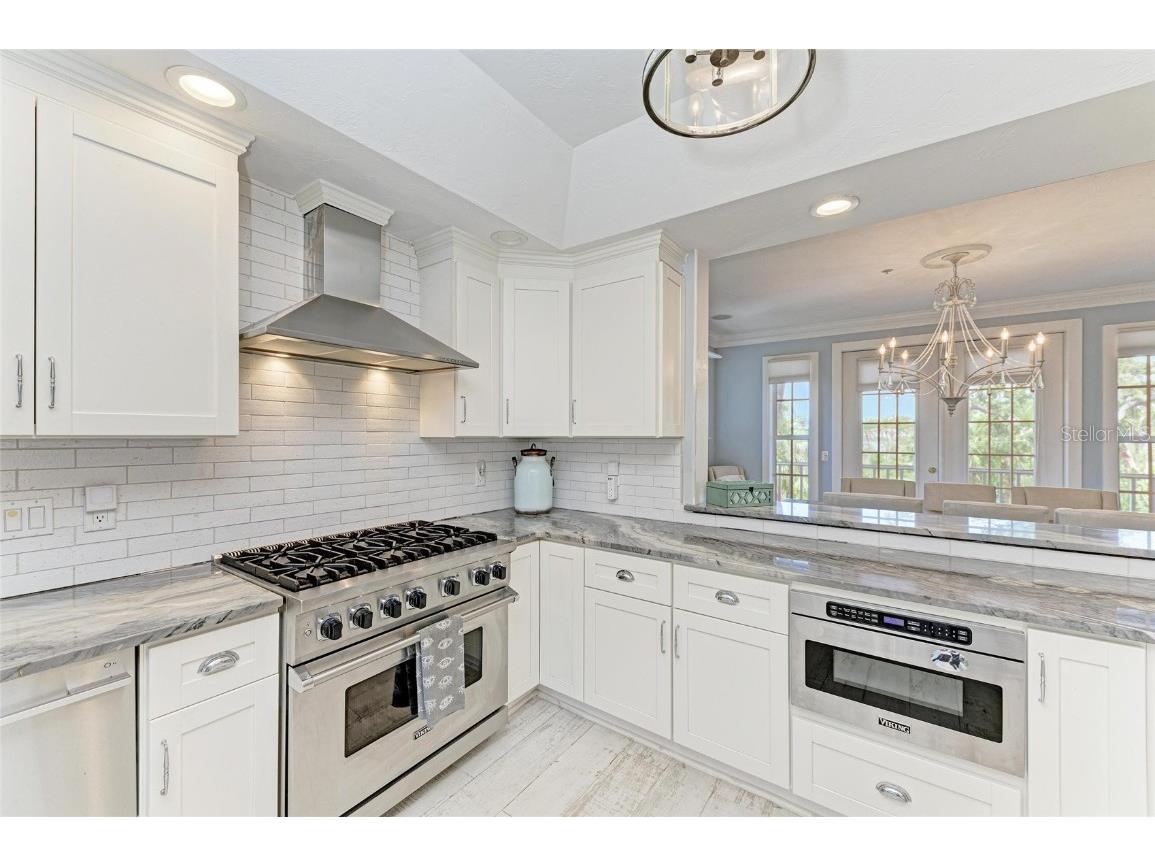 8963 Fishermens Bay Drive Sarasota FL 34231 A4654953 image37