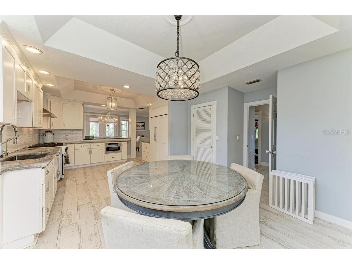 8963 Fishermens Bay Drive Sarasota FL 34231 A4654953 image43