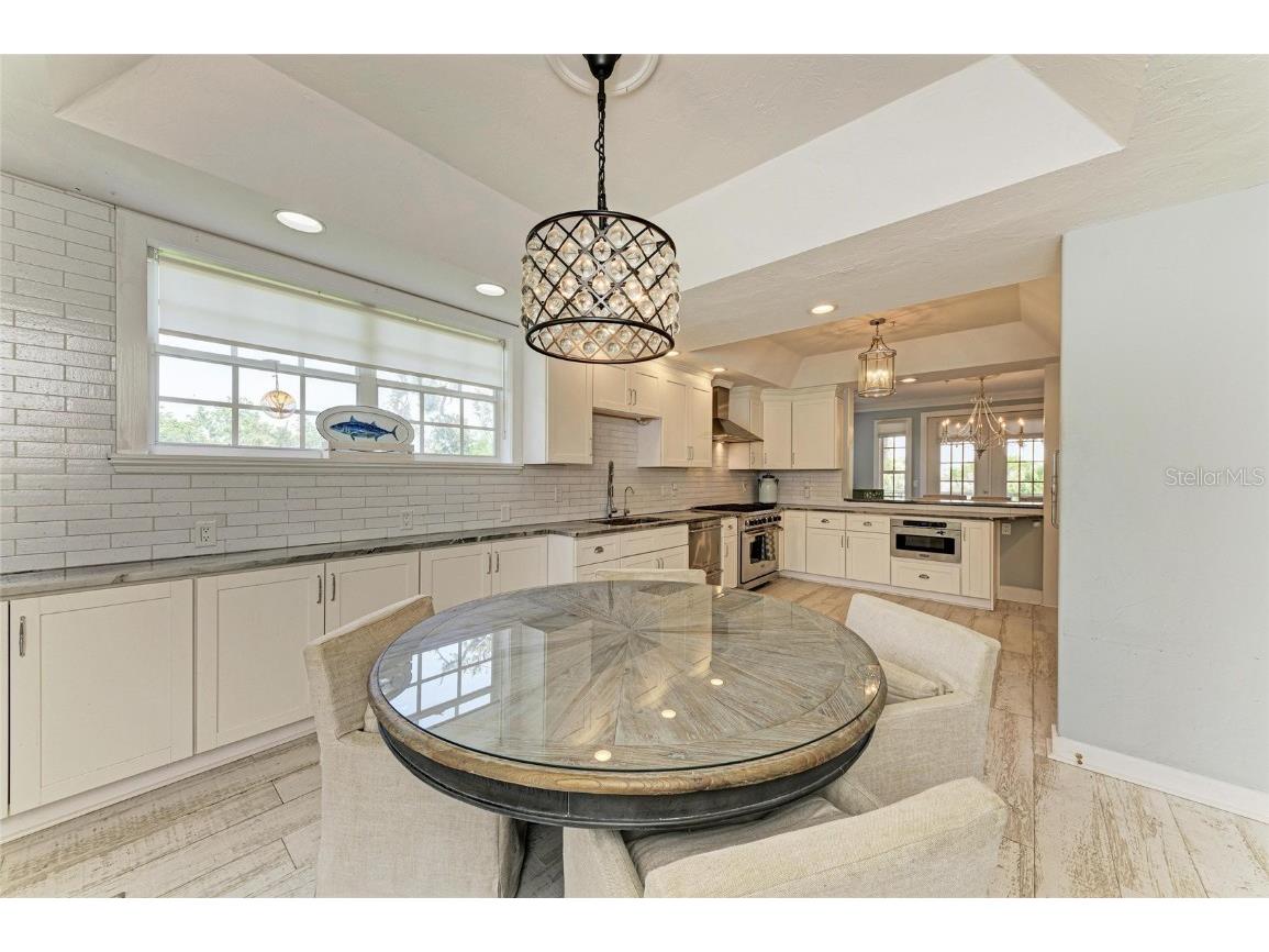 8963 Fishermens Bay Drive Sarasota FL 34231 A4654953 image45