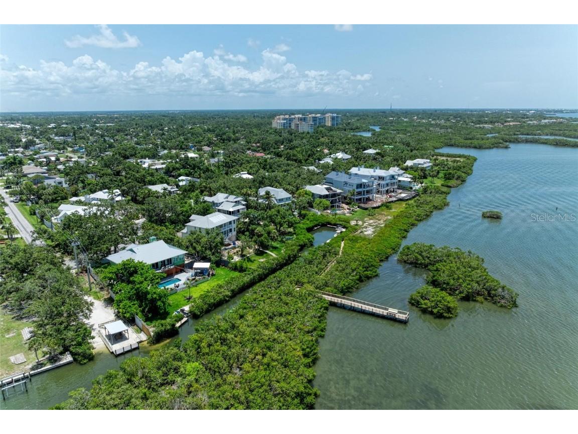 8963 Fishermens Bay Drive Sarasota FL 34231 A4654953 image46