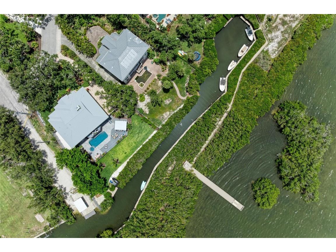 8963 Fishermens Bay Drive Sarasota FL 34231 A4654953 image48