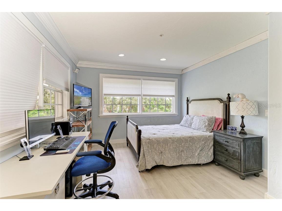 8963 Fishermens Bay Drive Sarasota FL 34231 A4654953 image53