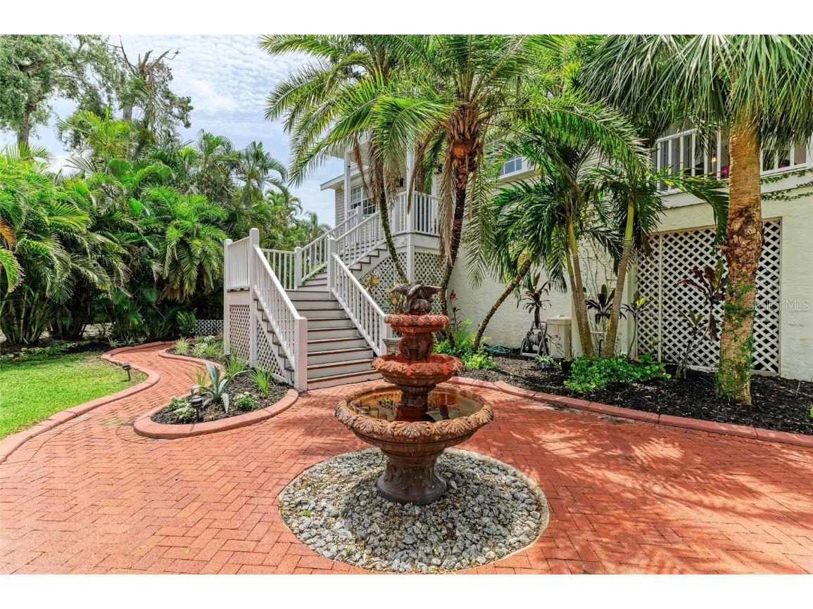 8963 Fishermens Bay Drive Sarasota FL 34231 A4654953 image7