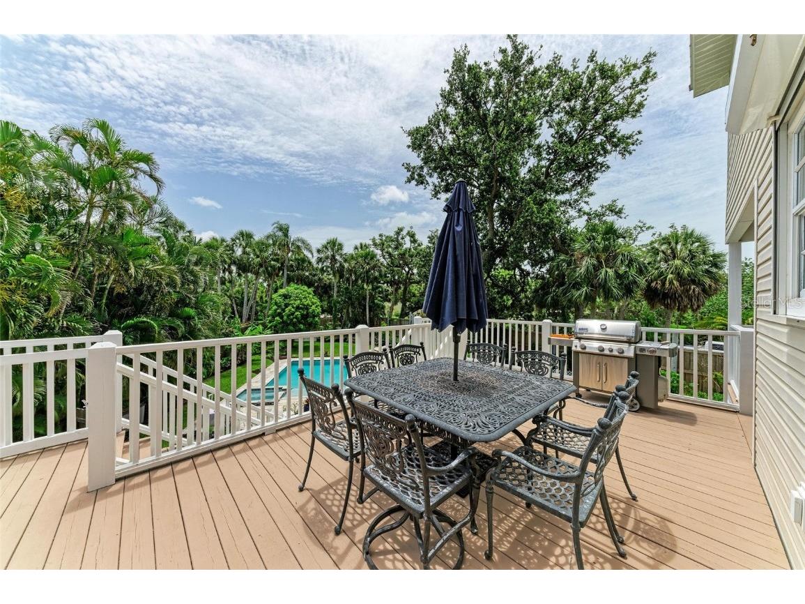 8963 Fishermens Bay Drive Sarasota FL 34231 A4654953 image77