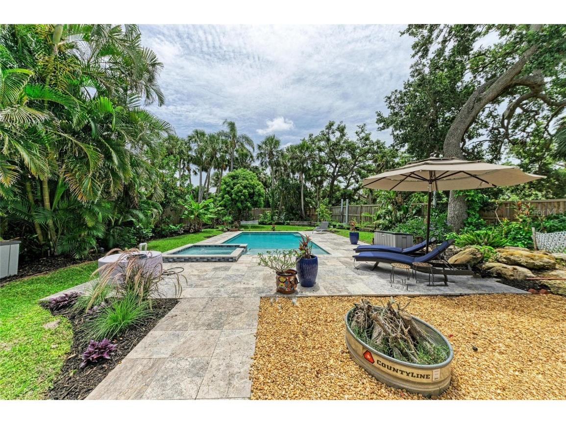 8963 Fishermens Bay Drive Sarasota FL 34231 A4654953 image78