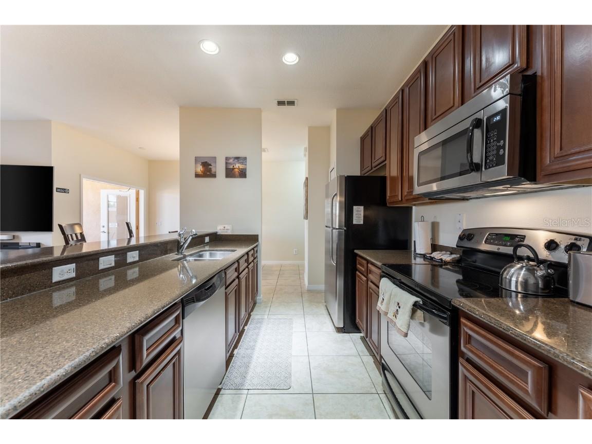 8963 Majesty Palm Road Kissimmee FL 34747 O6368524 image40