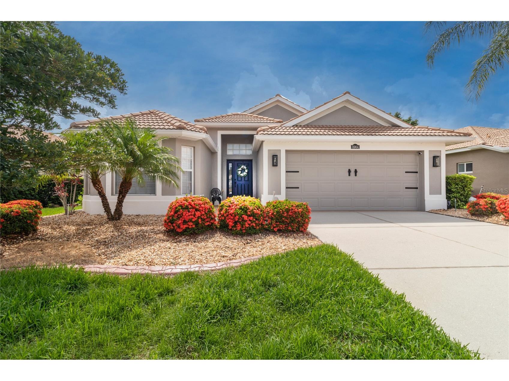8964 Stone Harbour Loop Bradenton FL 34212 A4698760 image1