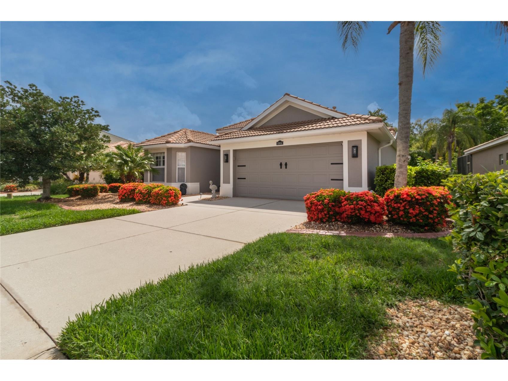 8964 Stone Harbour Loop Bradenton FL 34212 A4698760 image2