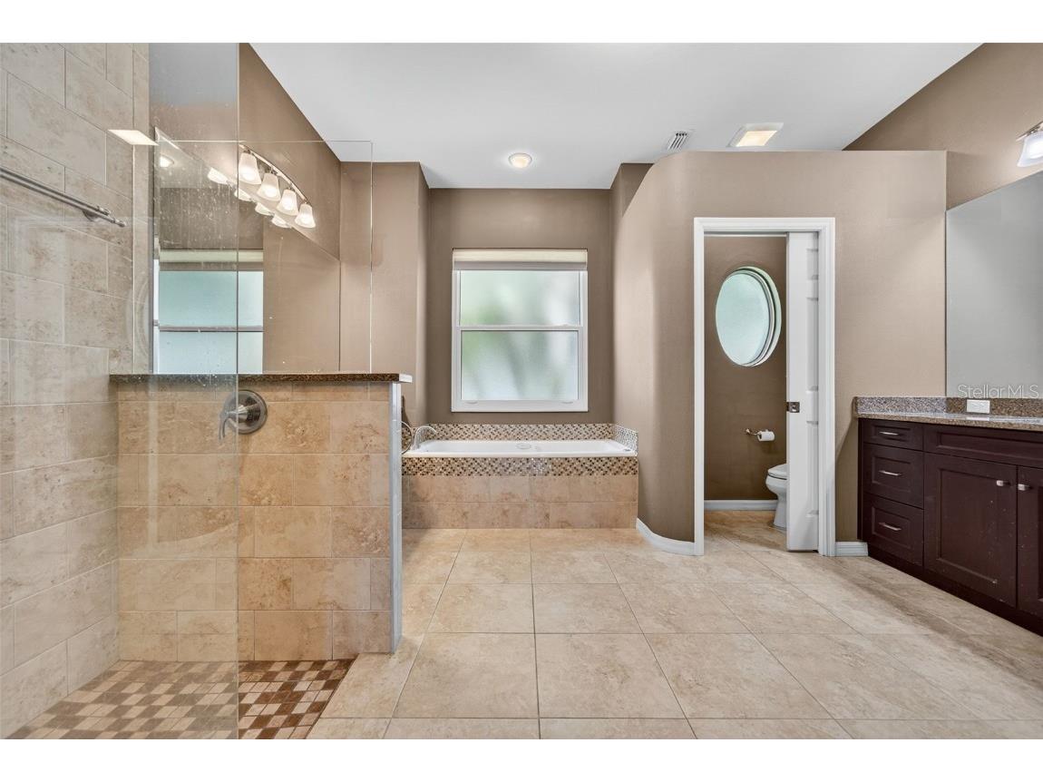 8965 Wildlife Loop Sarasota FL 34238 A4668398 image28