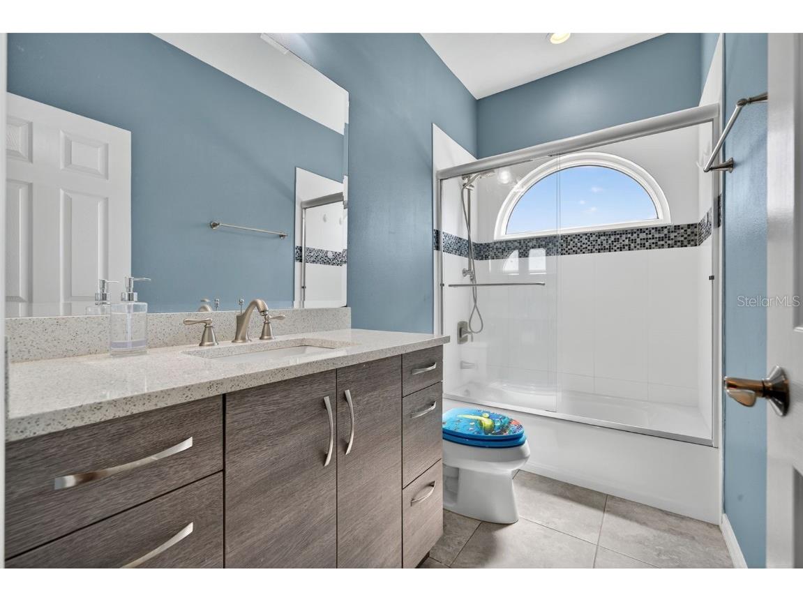 8965 Wildlife Loop Sarasota FL 34238 A4668398 image42